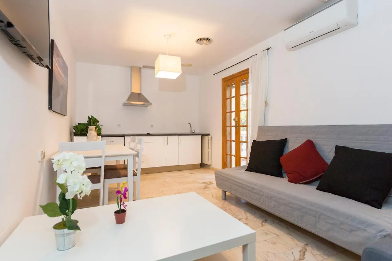 Villa Con Piscina En Nijar