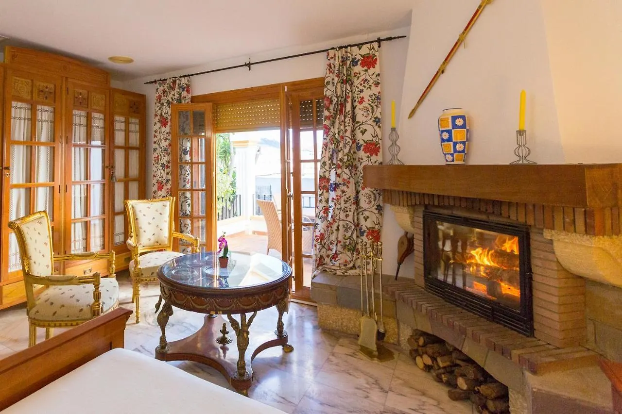 Villa Con Piscina En Nijar
